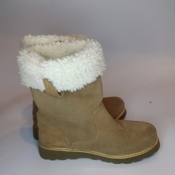 Ugg Australia Callie k tansize 2 in kids - Picture 3 of 12